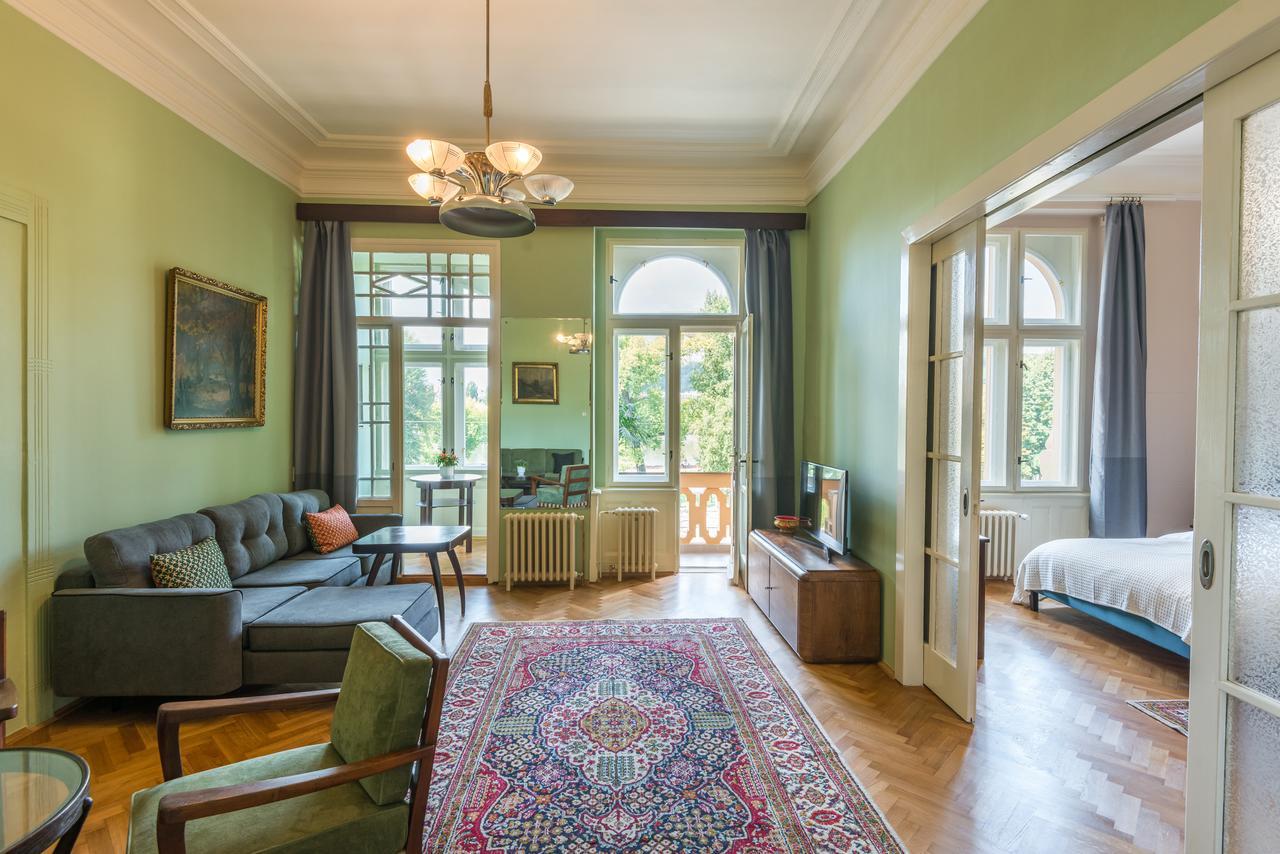 Riverside Apartment With A Balcony Prague Luaran gambar