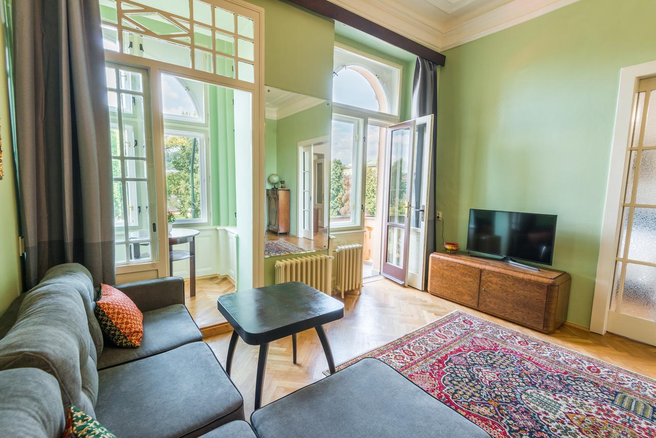 Riverside Apartment With A Balcony Prague Luaran gambar